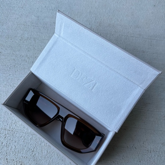 Dezi backtrack - Picture 7 of 7